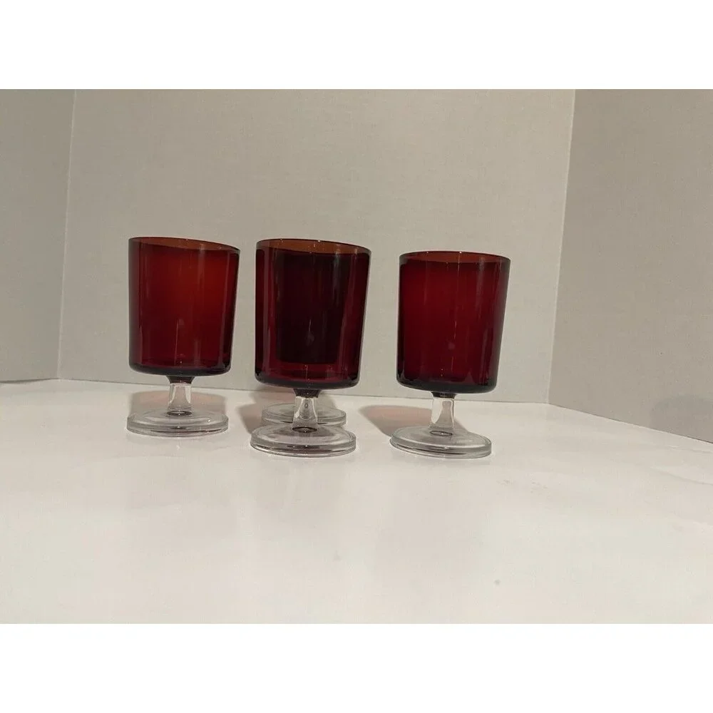 SET OF 4 Vintage Luminarc France Ruby  Red Wine Glasses Goblets 4 1/8